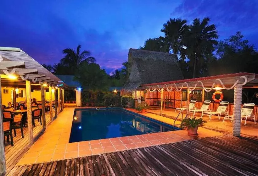 Kosrae Nautilus Resort