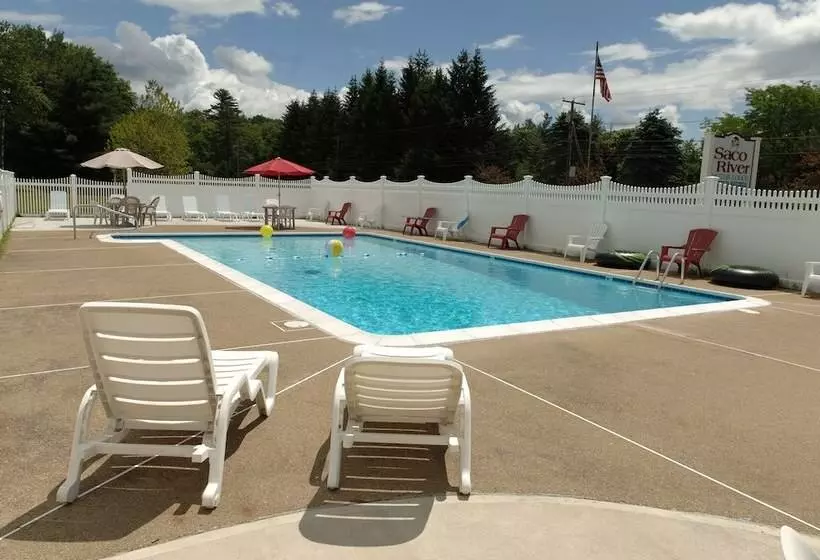 فندق على الطريق Saco River Motor Lodge & Suites