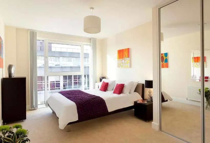 Saco Hammersmith