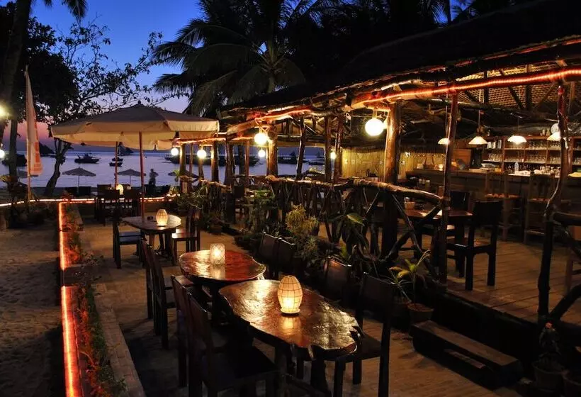 Surfside Boracay Resort