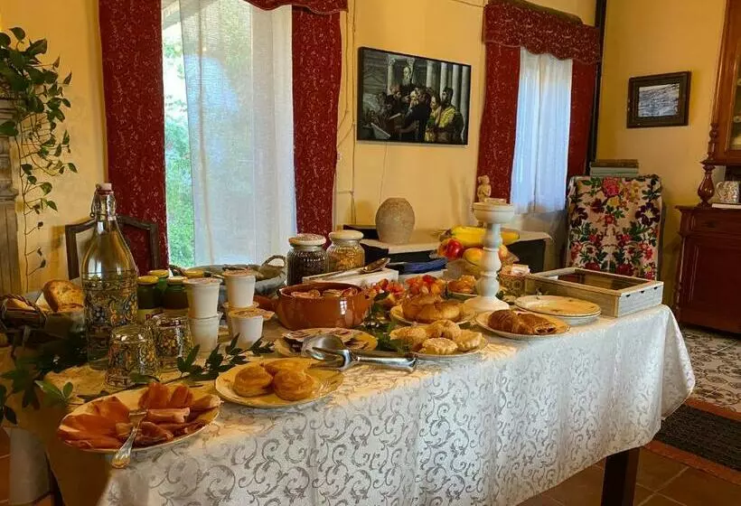 ベッドアンドブレックファースト Sa Domu De Don Ninnu Bed Breakfast