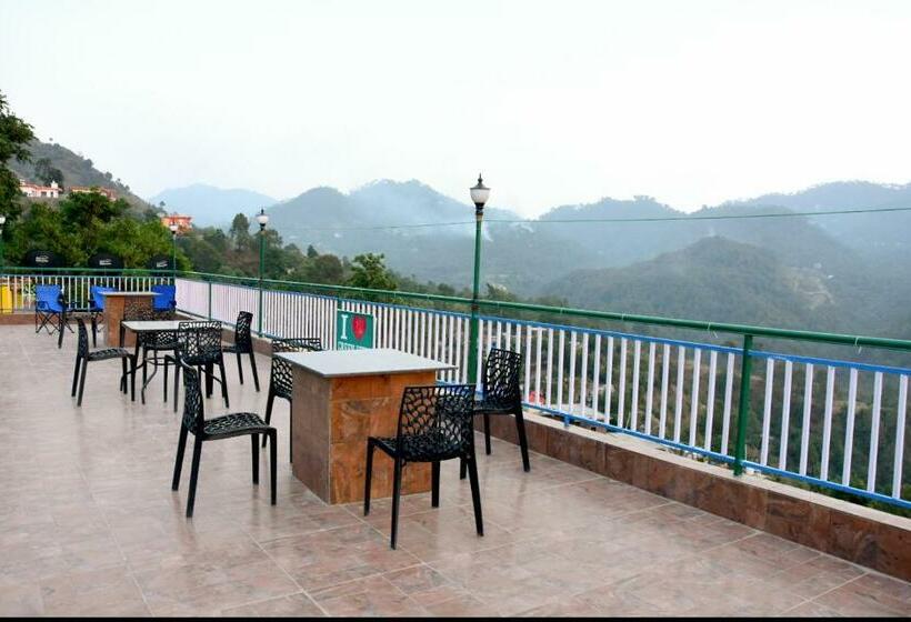 ホテル Kasauli Green View