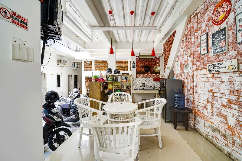 فندق Oyo 91173 Guesthouse King Puntodewo