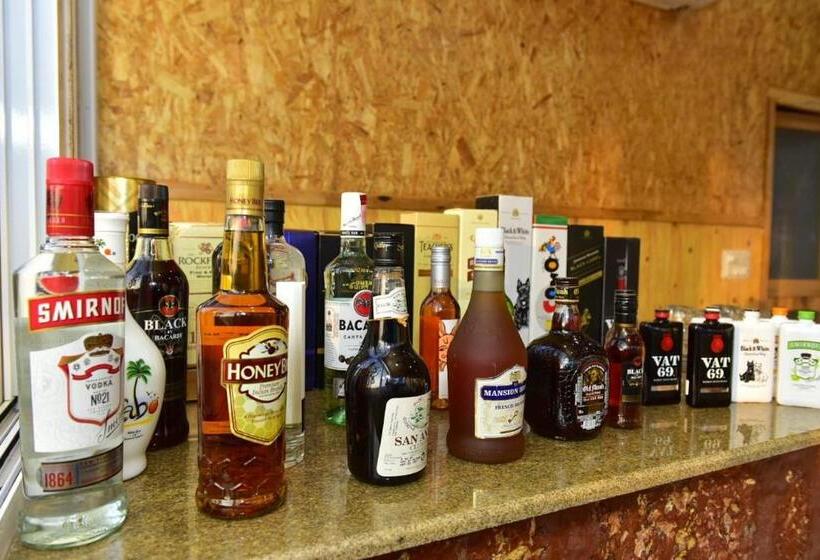 Hotel Santanas Wooden Cottages