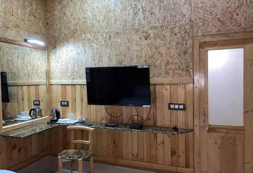 هتل Santanas Wooden Cottages