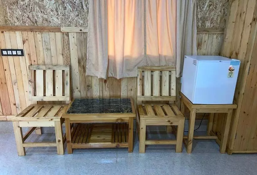 هتل Santanas Wooden Cottages