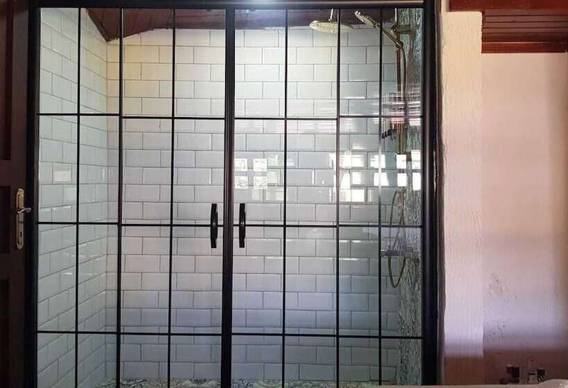 هتل Villa Citronella Boutique