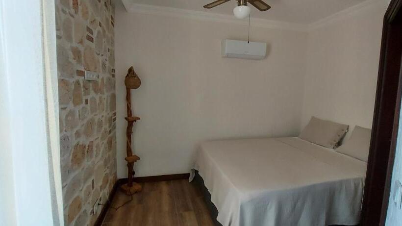 هتل Villa Citronella Boutique