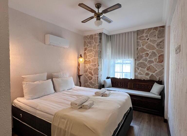 هتل Villa Citronella Boutique