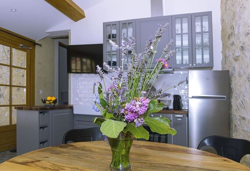 פנסיון La Maison Du Chateau