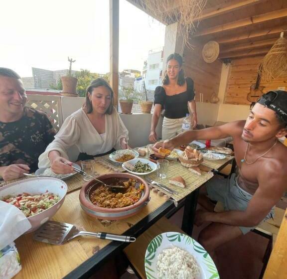 هاستل We Surf Morocco Boutique House