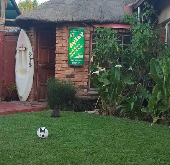 Bed & Breakfast Ay Jay S Guesthouse