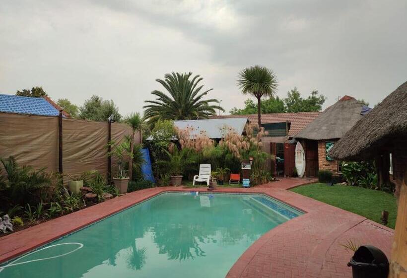 Bed & Breakfast Ay Jay S Guesthouse