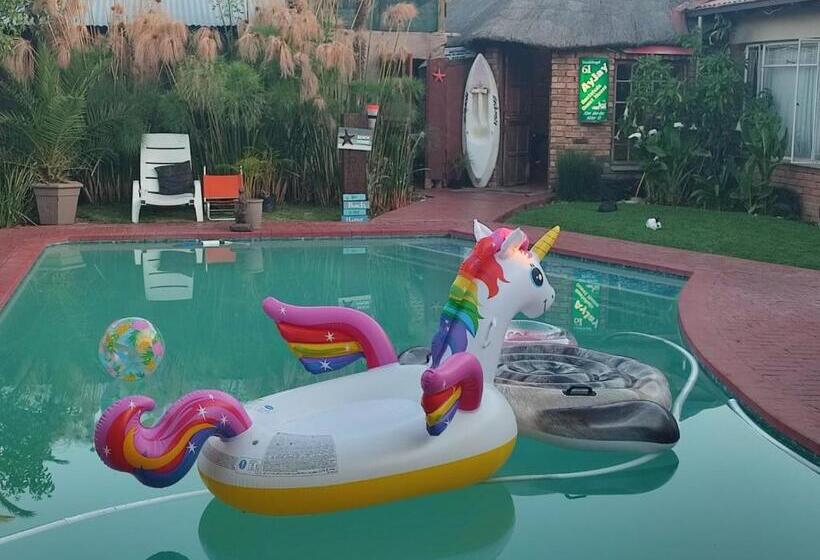 Bed & Breakfast Ay Jay S Guesthouse