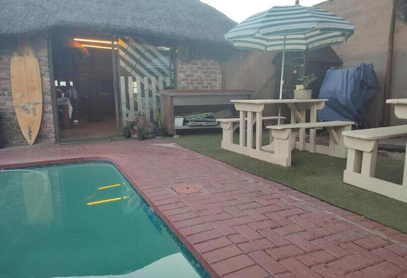 Bed & Breakfast Ay Jay S Guesthouse