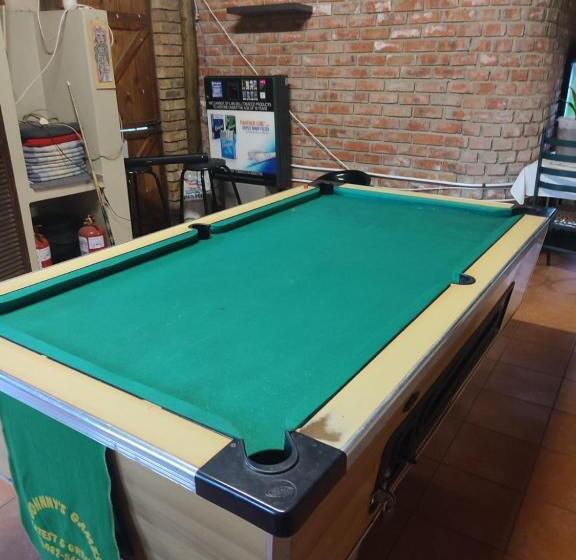 Bed & Breakfast Ay Jay S Guesthouse