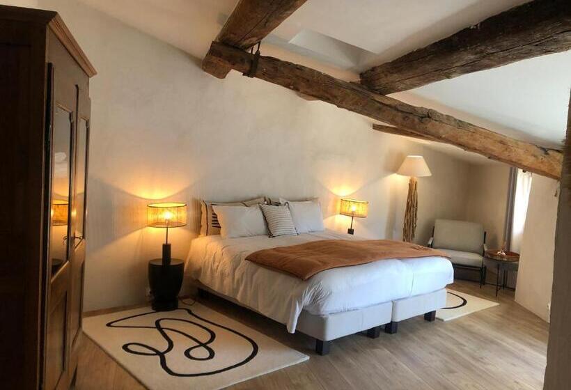 تختخواب و صبحانه La Chapelle Sur La Sorgue