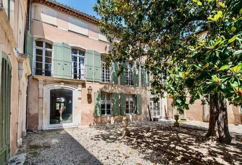 Aamiaismajoitus (B&B) La Chapelle Sur La Sorgue