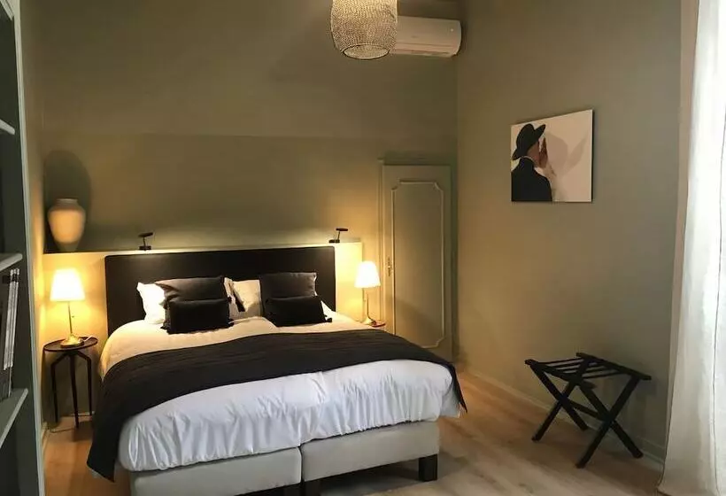 Aamiaismajoitus (B&B) La Chapelle Sur La Sorgue