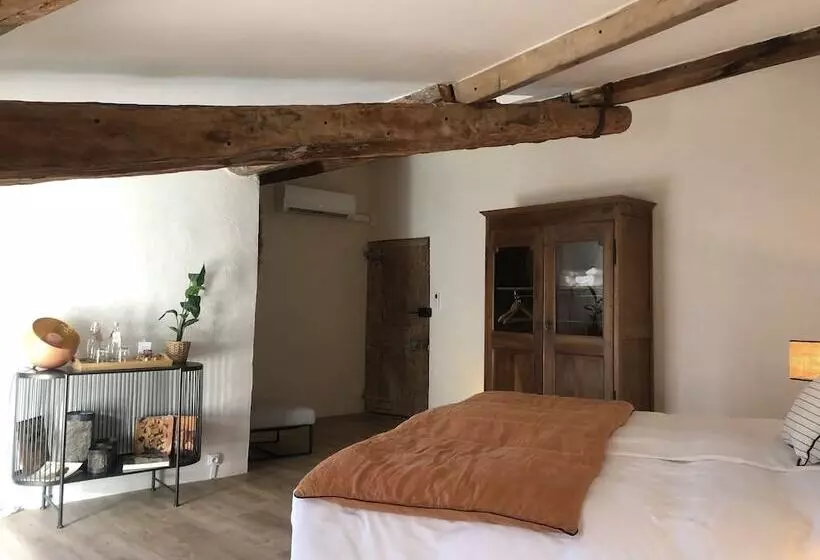 Aamiaismajoitus (B&B) La Chapelle Sur La Sorgue