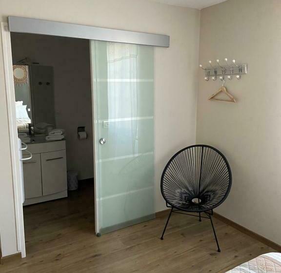 مبيت وإفطار Les Chambres De L Aigronne