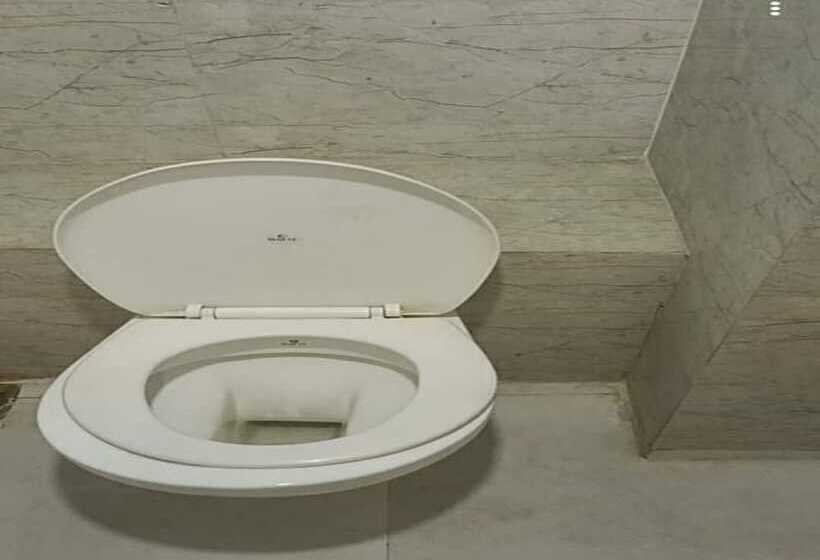 Bed and Breakfast Royal King Nana Chiloda