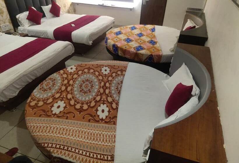 Bed and Breakfast Royal King Nana Chiloda