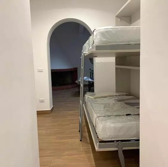 پانسیون Comforthouse Ladispoli