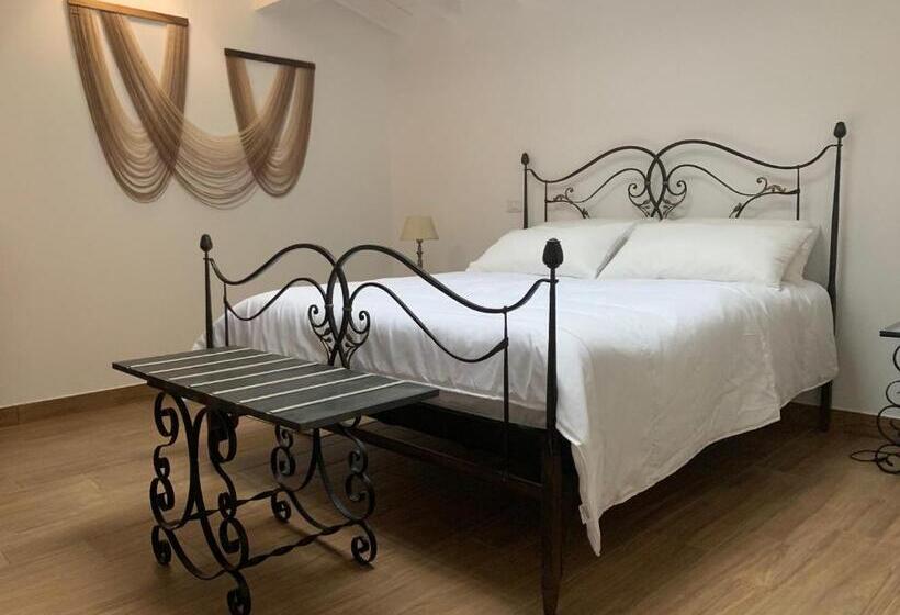 Пансион Comforthouse Ladispoli