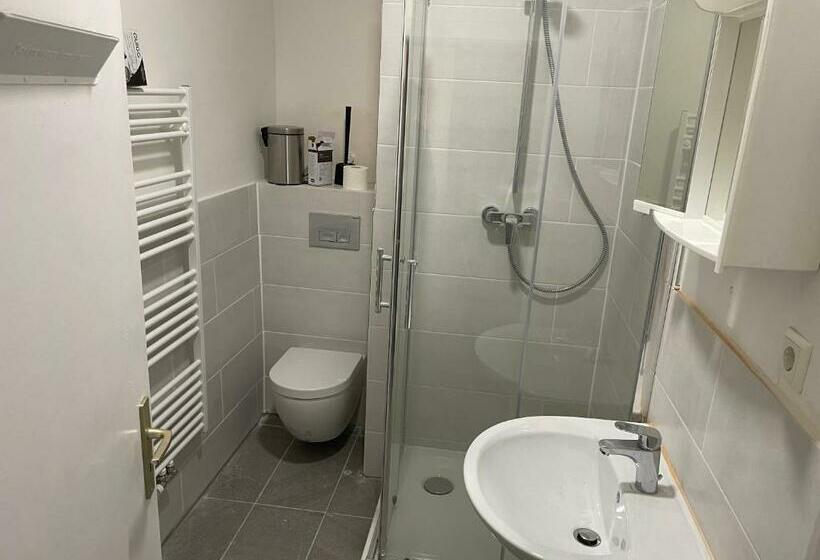 펜션 Nazar Apartments