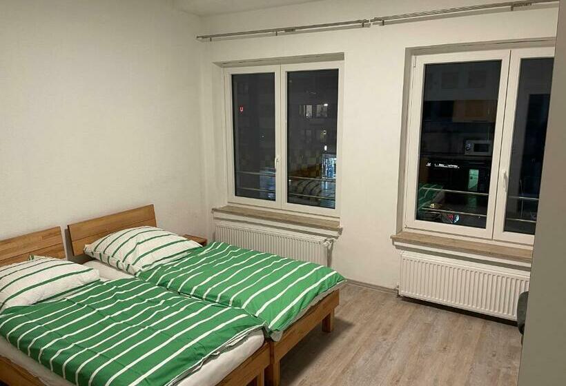 펜션 Nazar Apartments