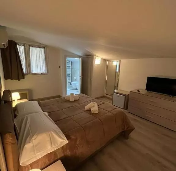 تختخواب و صبحانه Nice Residence
