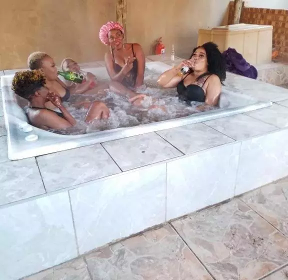 Majatalo Franchise Benoni Guest House