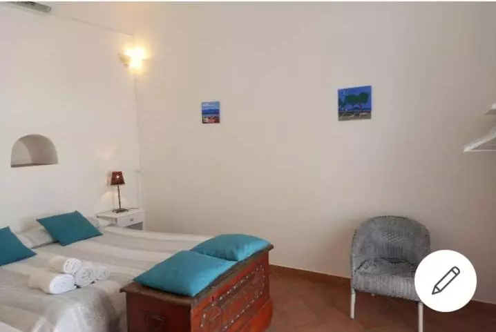 تختخواب و صبحانه La Casa Di Zeffiro