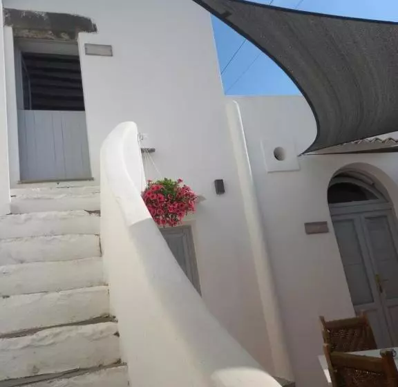 تختخواب و صبحانه La Casa Di Zeffiro