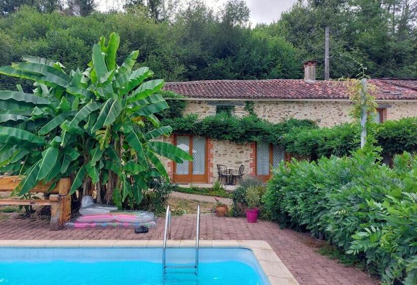 פנסיון Le Moulin Du Chemin