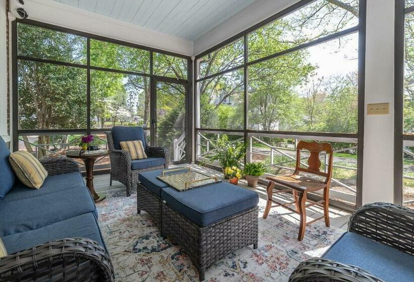 Bed and Breakfast Stonegate