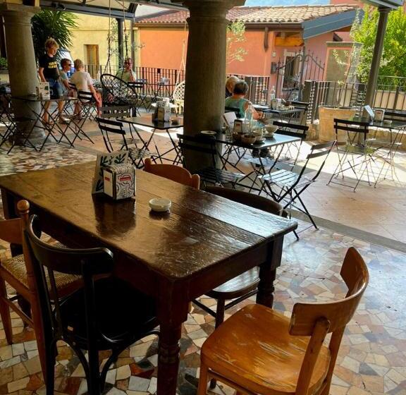 Отель Sensole Locanda Contemporanea