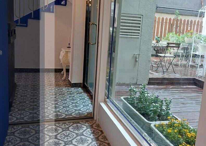 Pensão Blau Guesthouse