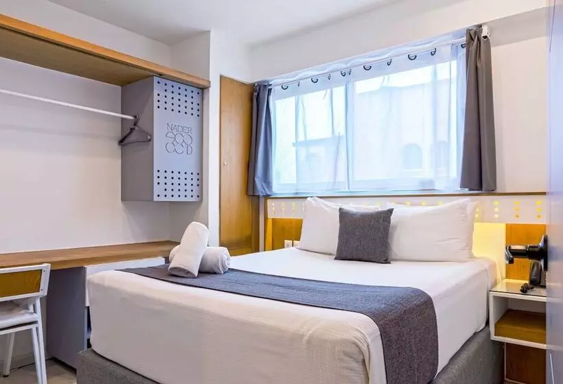 Luxury Apartments Pool & Jacuzzi