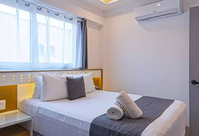 Luxury Apartments Pool & Jacuzzi