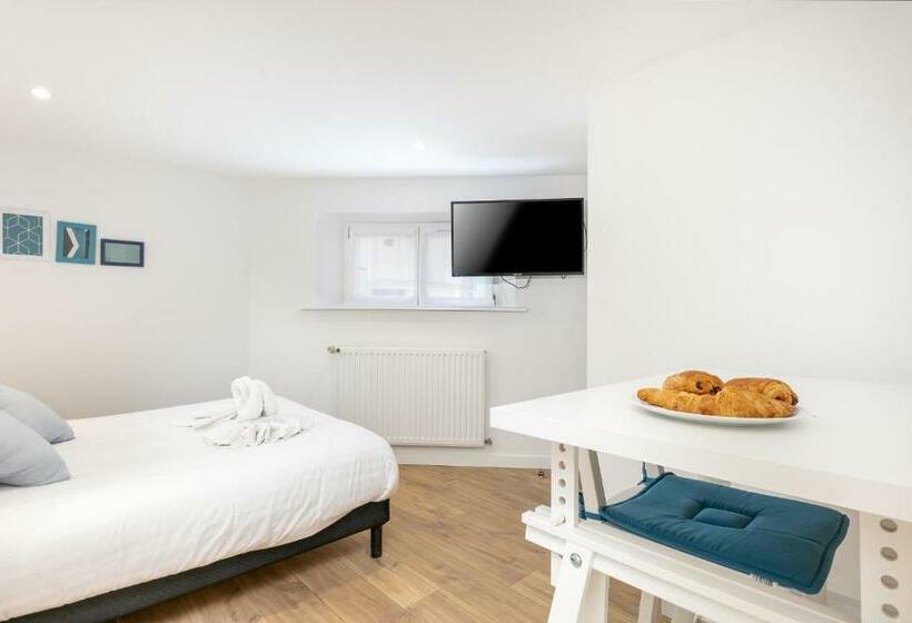 צימר Le Belem : Chambre Spacieuse Avec Sdb Privative, Cuisine Et Salon Partagés, Terrasse, Proche Facs Et