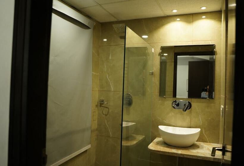 בית מלון כפרי Anand Empire