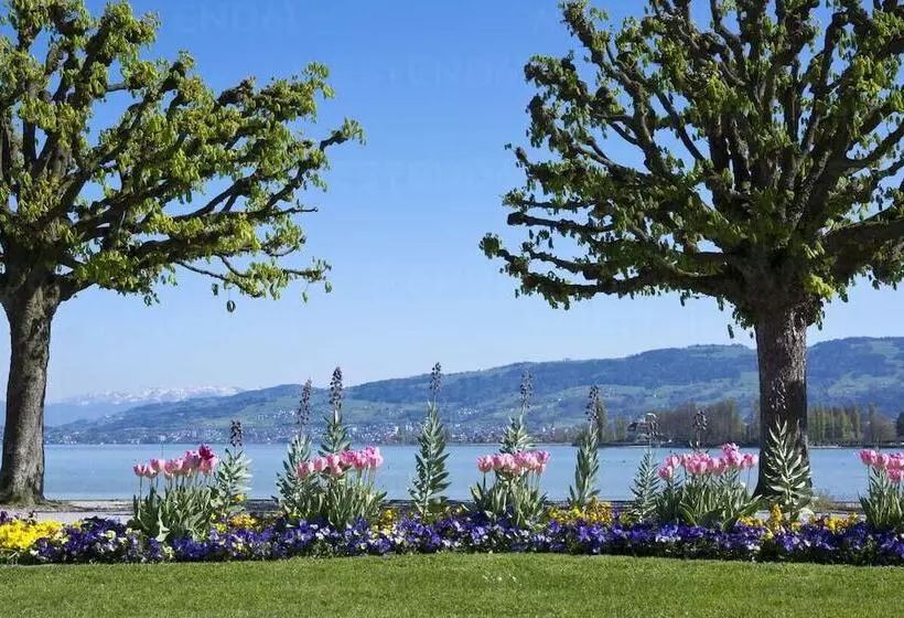 ホテル Müllers Self Check In