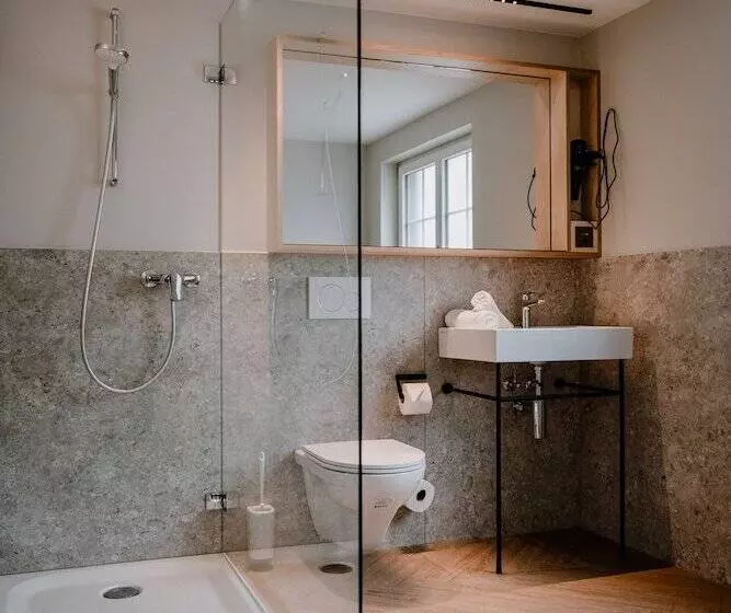 ホテル Müllers Self Check In