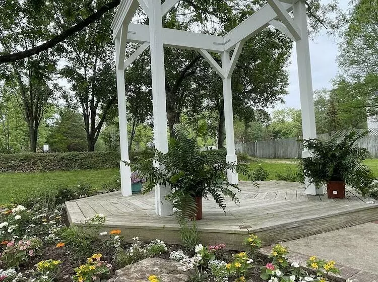 Oaklea Mansion Bed And Breakfast