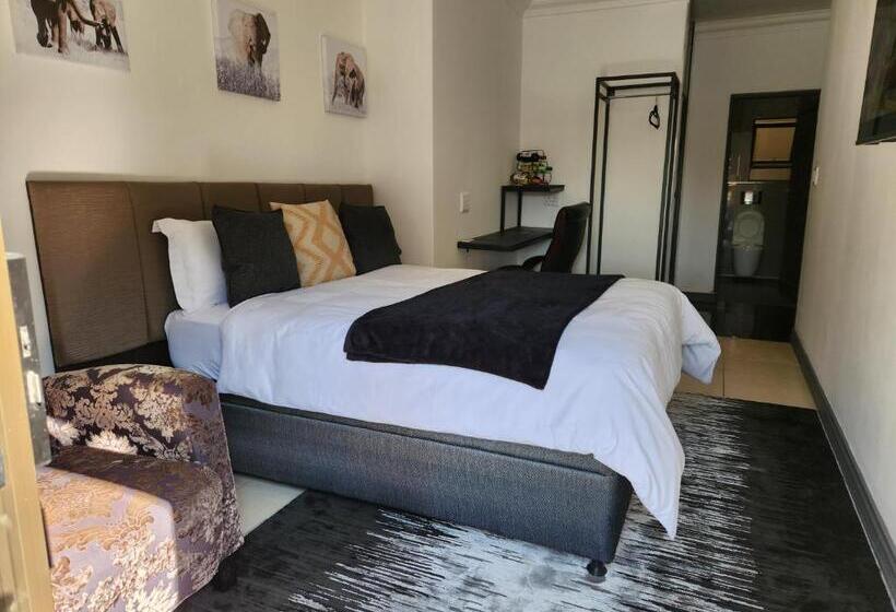 پانسیون 17 On Buffalo