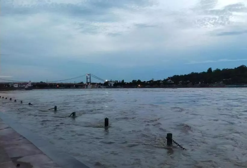 リゾートホテル Vedic Dham Ganga