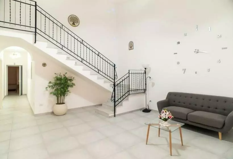 Aamiaismajoitus (B&B) I Parrini