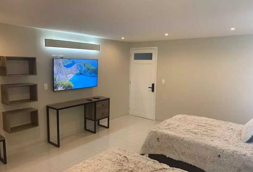 هتل La Grande Maison